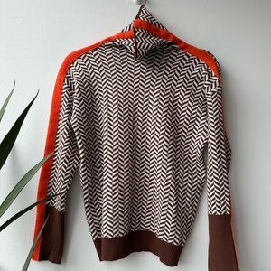 Never worn sweater - size S/M